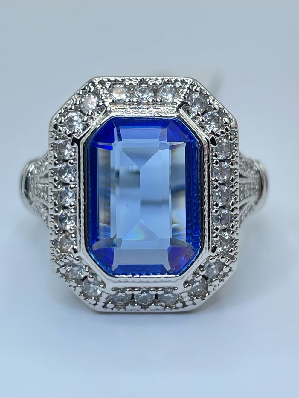 Swarovski Crystal Elements Blue Emerald Cut Crystal Art Deco Ring Sz 6.5